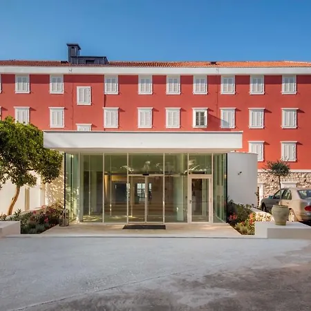 Aminess Younique Bellevue 4* 奥瑞比克