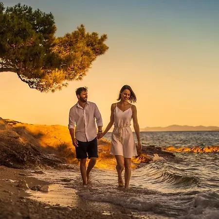 Aminess Younique Bellevue