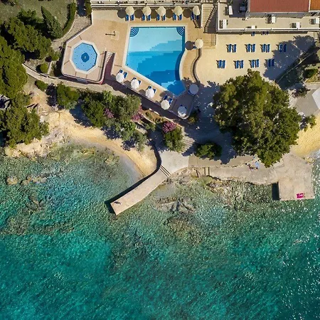 Aminess Younique Bellevue 酒店 4*