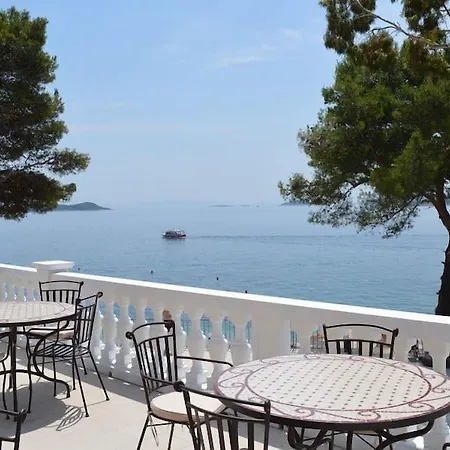 Aminess Younique Bellevue 酒店 4*