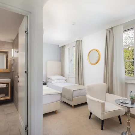 酒店 Aminess Younique Bellevue