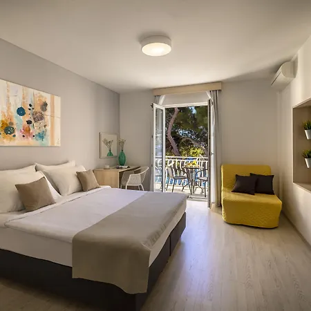 Aminess Younique Bellevue 酒店 4*