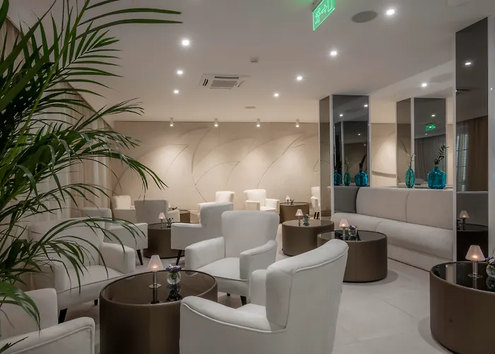 Hotel Aminess Younique Bellevue 4*